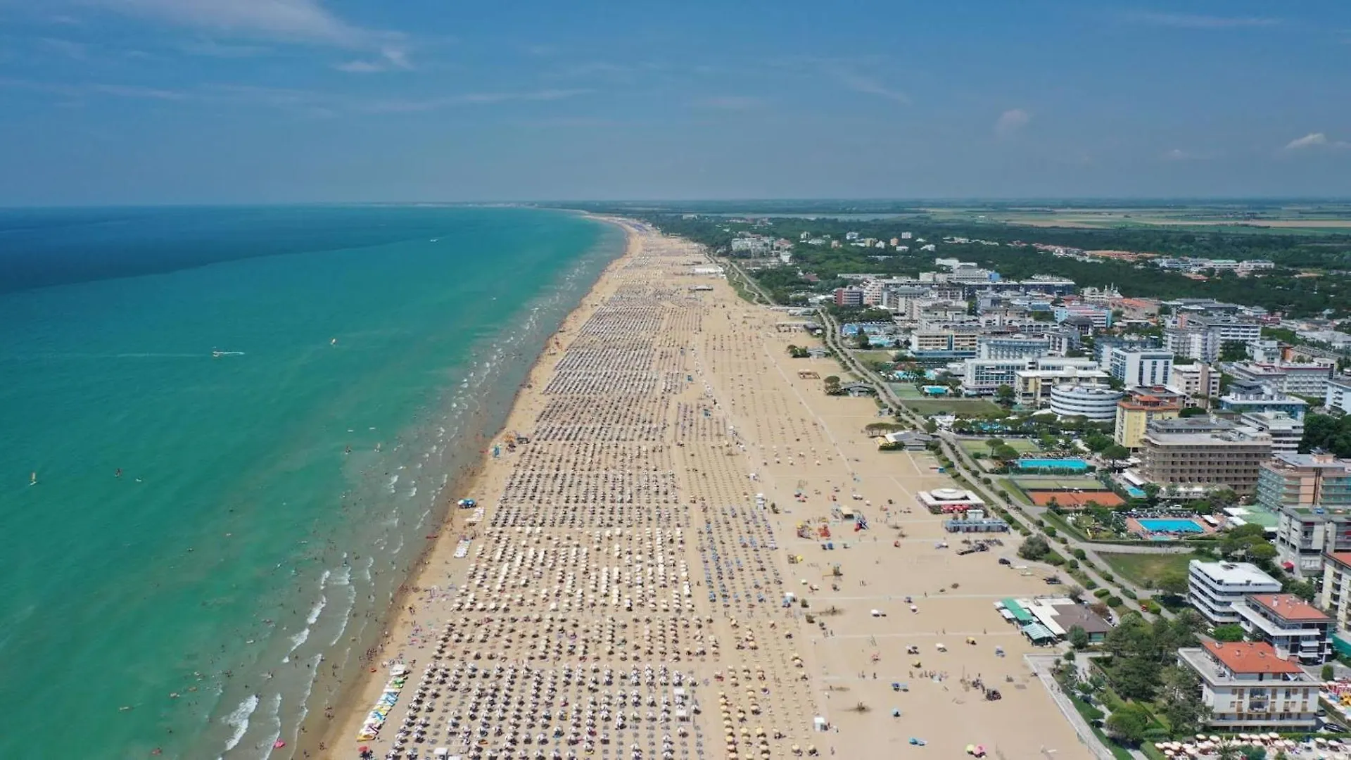 Modern Flat In A Building With Garden Apartment Bibione